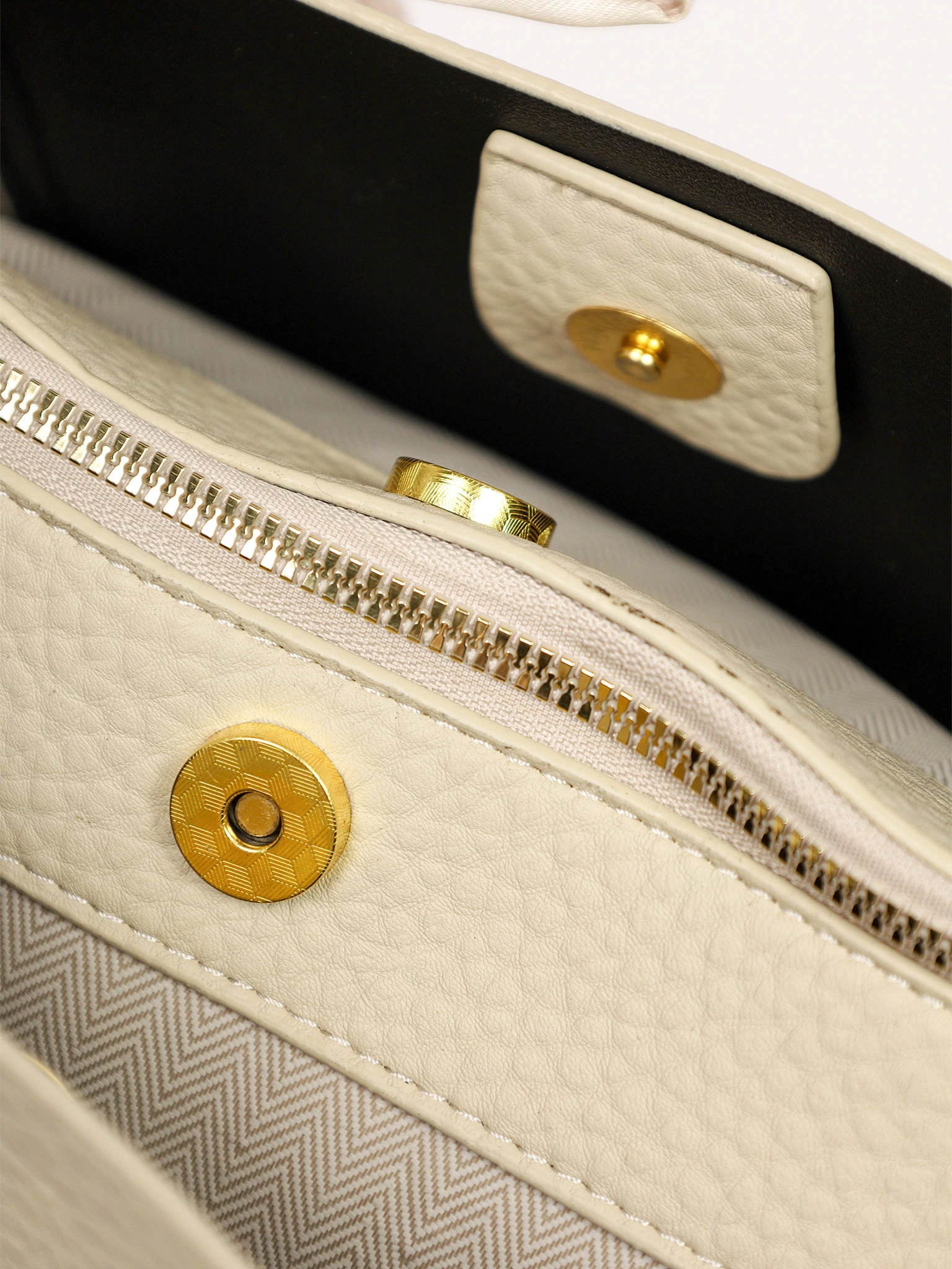 Сумка-тоут с декоративным платком в ассортименте